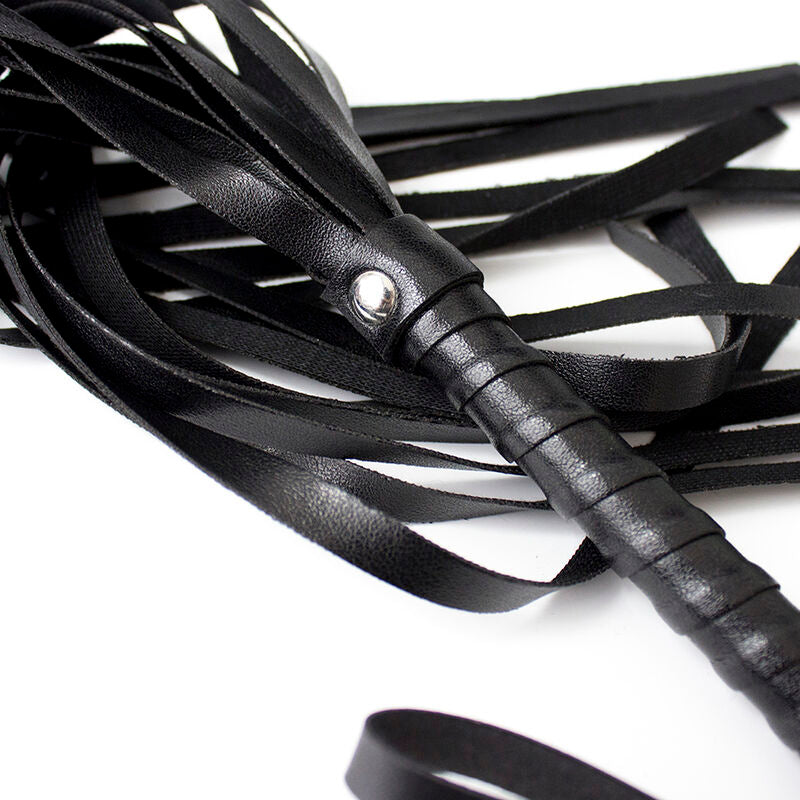 OHMAMA FETISH - WHIP BASIC