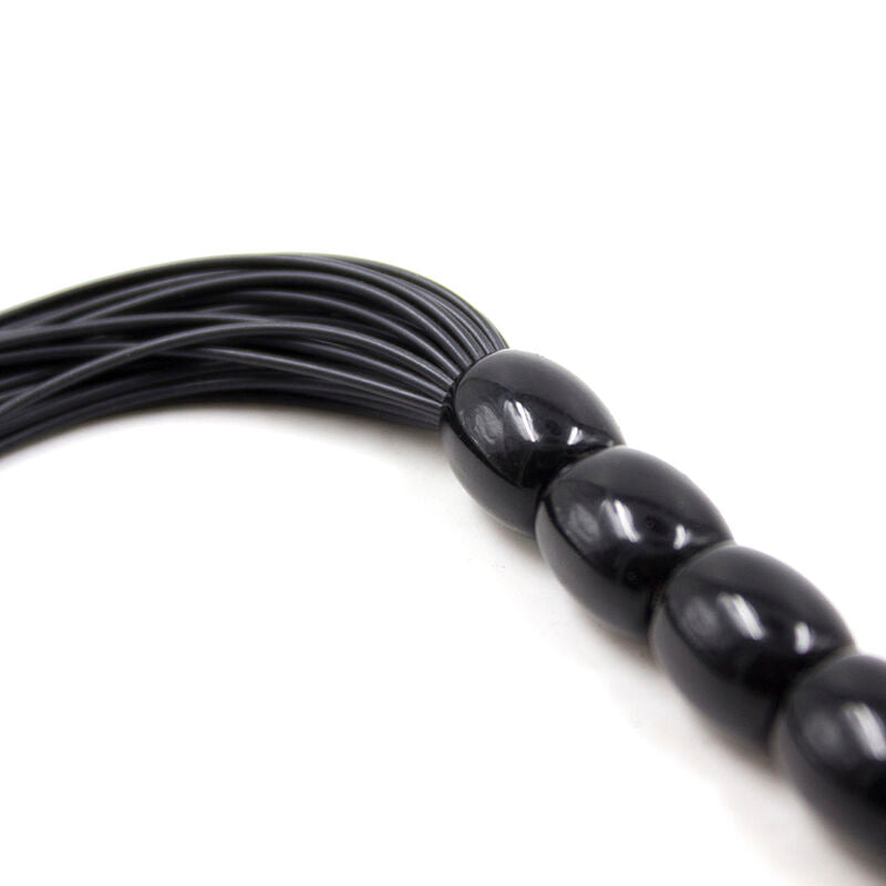OHMAMA FETISH - WHIP WITH RIBBED SILICONE HANDLE 26 CM