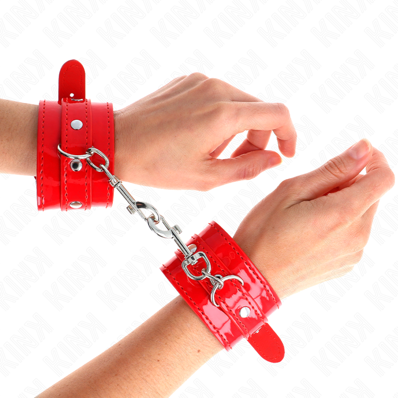 KINK - RED STUDDED WRISTBANDS ADJUSTABLE 23-33 CM