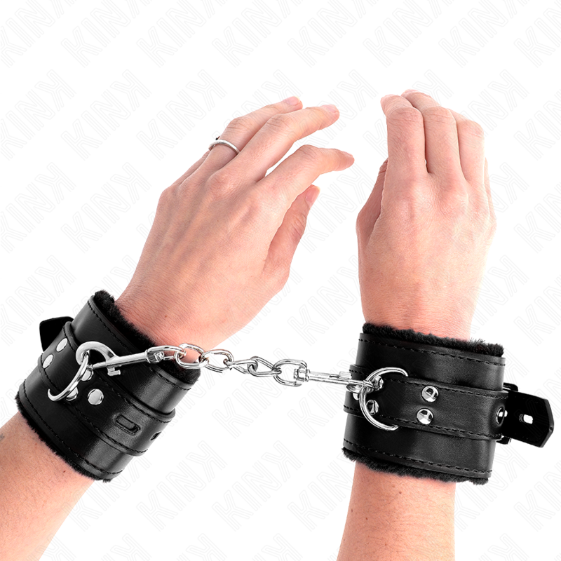 KINK - BLACK SQUARE HOLE LINED WRISTBANDS AND ADJUSTABLE BLACK STRAP 17-29 CM X 6 CM