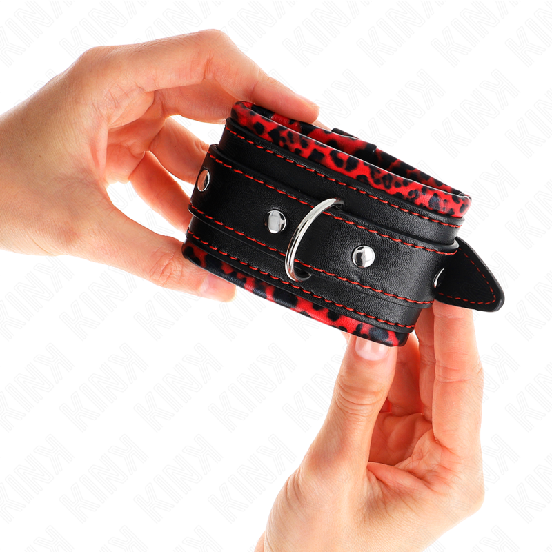 KINK - RED/BLACK LINED WRISTBANDS ADJUSTABLE 17-29 CM X 6 CM