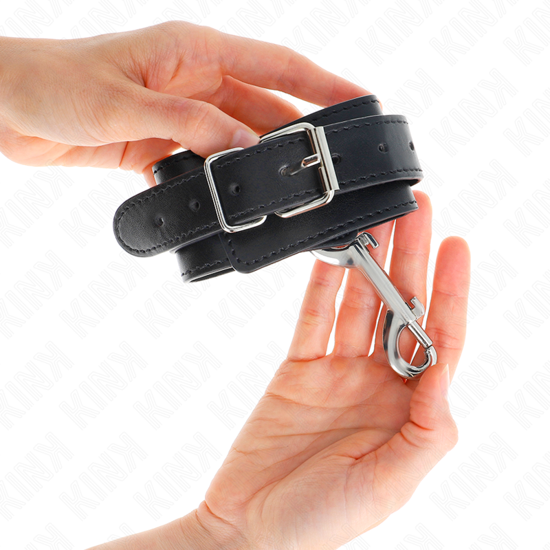 KINK - SINGLE WRISTBANDS WITH ROW OF RIVETS AND LARGE BLACK BUCKLE ADJUSTABLE 17-28 CM X 5 CM